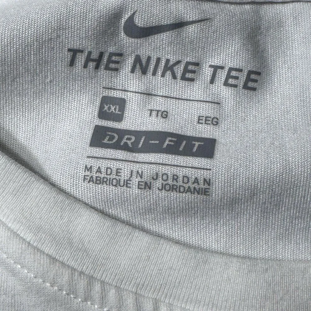 Nike Women’s Plus Size‎ Just Do It Dry Fit White Cotton Workout Tank